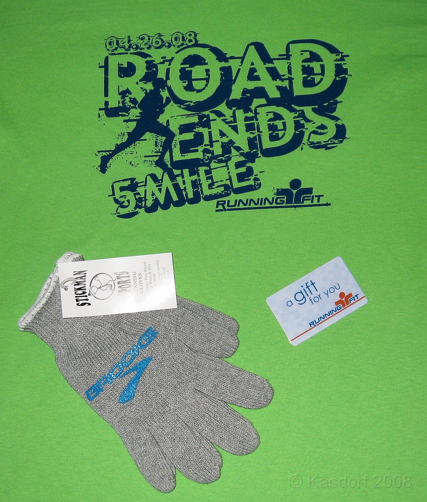 Roads End 5M 2008-04-26 017a.jpg - My first "official" prize ever for running! A fifth place finish in my age group won a pair of Brooks running gloves and a $10 gift card at Running Fit.